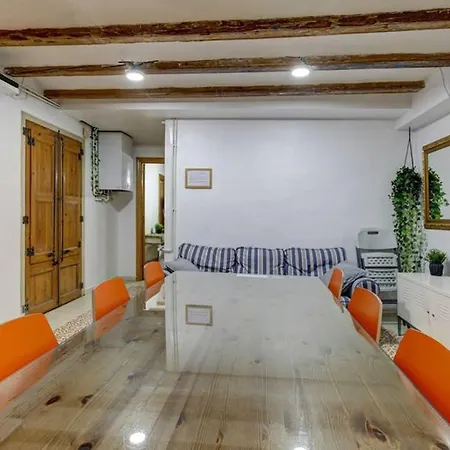 7 Pax Montserrat Ramblas Barcelona Barcelona