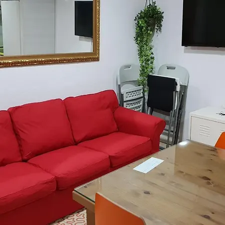 7 Pax Montserrat Ramblas Barcelona Appartamento *